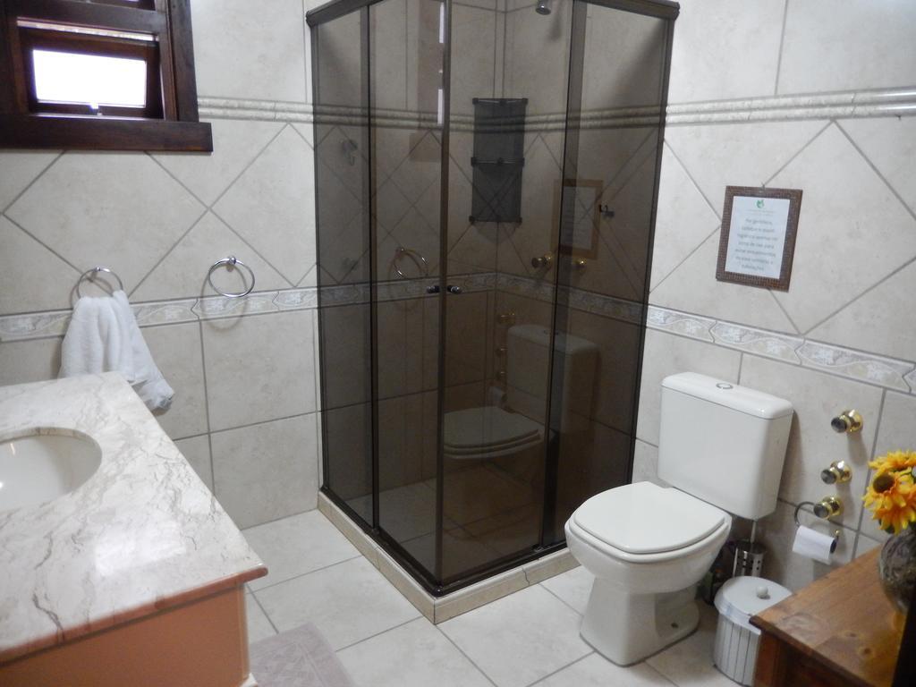 Отель Nanda'S House Pousada Сан-Франсиску-ди-Паула Экстерьер фото